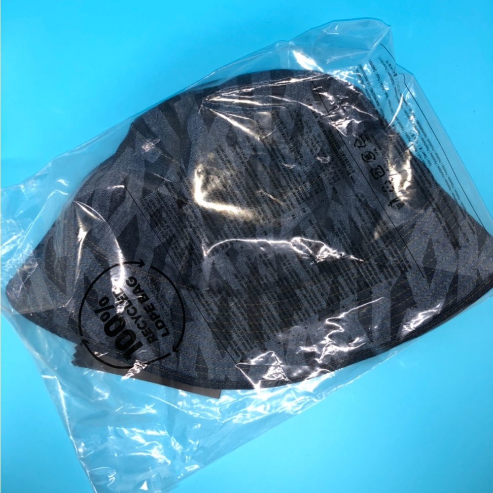 Adidas x Ivy Park Monogram Bucket Hat in Dark Blue - Picture 4 of 5